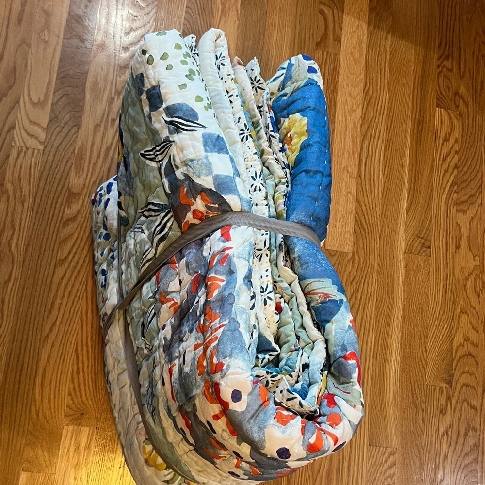Anthropologie Rosalind Quilt Queen Blue New
